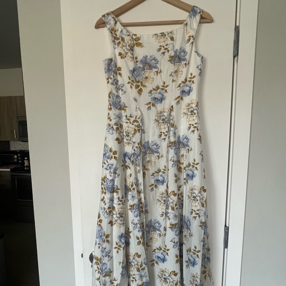 Reformation 100% linen Louisa midi dress! - Picture 6 of 10